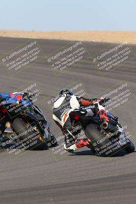 media/Dec-04-2022-CVMA (Sun) [[e38ca9e4fc]]/Race 1 Supersport Open/